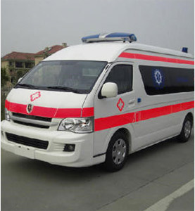 胶州市上汽大通救护车